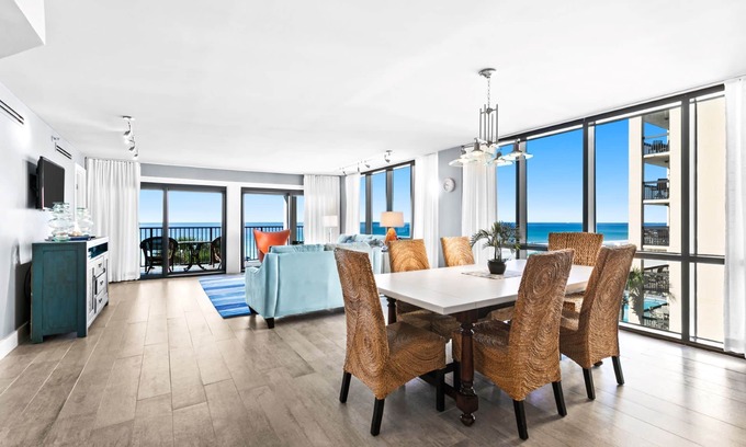 Destin Condo | Emerald Towers 104, Hosted by Scenic Stays!