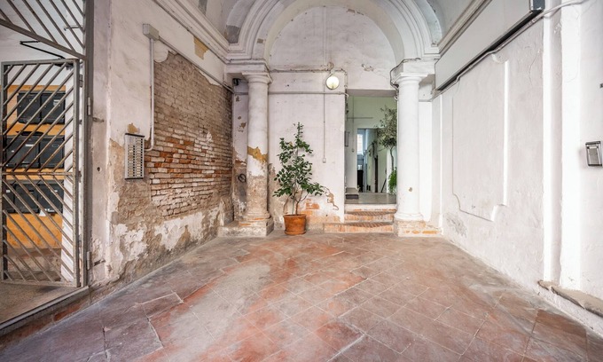 Old Town Bed & Breakfast | EMILIA SUITE PALACE