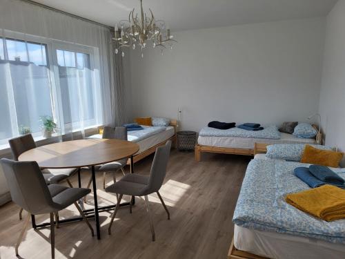Oberdorla Apartment | Emily Apartments, moderne ruhige Wohnung, nur 4 km von der A2