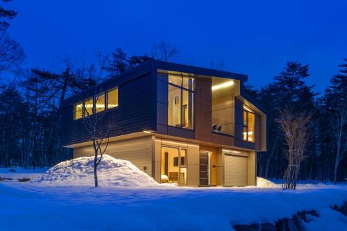 Iimori Ski Chalet | Eminence by The Hakuba Collection