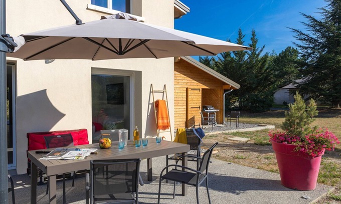 Les Sagnieres Villa | Emma's Villa in Crots