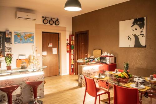Piacenza Bed & Breakfast | Emmanueli65 fronte clinica per 4 matrimoniale e castello
