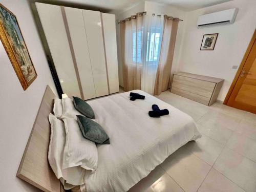Msida Apartment | Emmnic 10