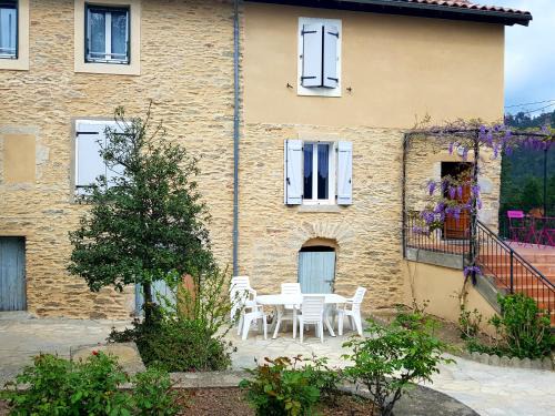 Saint-Julien-des-Points House | En Cevennes,Les gites du Champ Neuf- La maison de Flavie