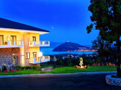 Kastoria Hotel | Enastron View Hotel