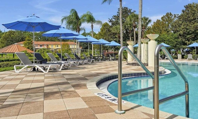 Sunset Lakes House | Encantada Resort | 10 minutes to Disney w/Pool