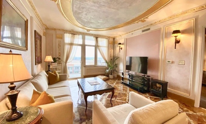McLean Condo | Enchanting 1 Bedroom 1 Bathroom Apt | Spa Shower | Free Secure Parking | Tysons
