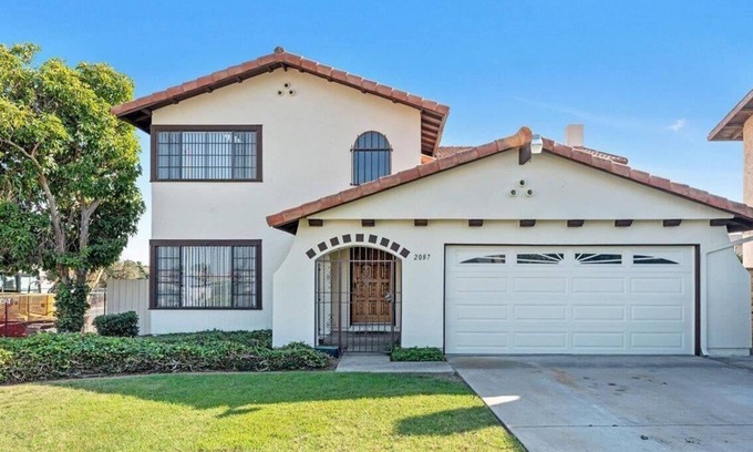 Nestor House | Enchanting 4-bedroom house! 8 minutes from Imperial Beach.