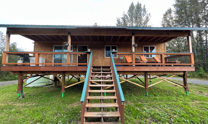 Anchor Point Cabin | Enchanting cabin on the river in charming Anchor Point, AK