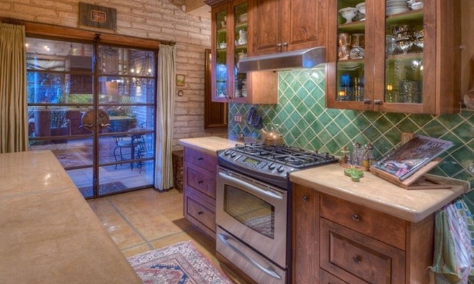 Sky Ranch House | Enchanting Getaway! Indoor And Outdoor Living At It's Finest!!