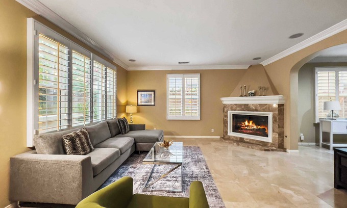 Northwood House | Enchanting Retreat: Discover Tranquility at Secret Garden #14 Hideaway