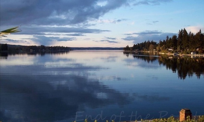 West Hills Cottage | End of the Point - Cottage n- - BOOK NOW FOR THE 2026 WORLD CUP - -