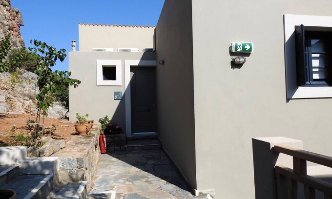 Stalida Villa | Endearing Crete Villa | Deluxe Villa with Sea View | 1 Bedroom | Air.