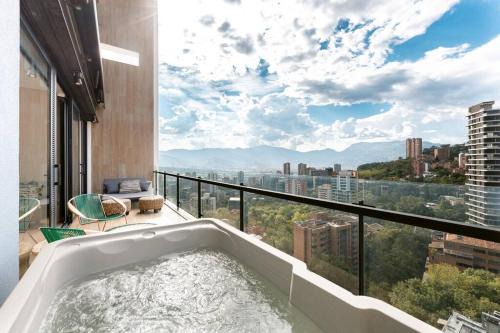 Las Lomas I Apartment | Energy Living - Ultimate Condo in Medellin