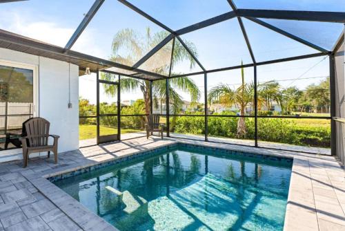 Englewood South House | Englewood Escape 3BR Canal Front with Pool