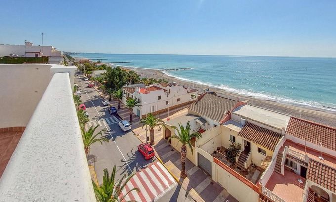 El Grau de Moncofa Apartment | Enjoy a great vacation in this apartment in a good location very close to the sea.