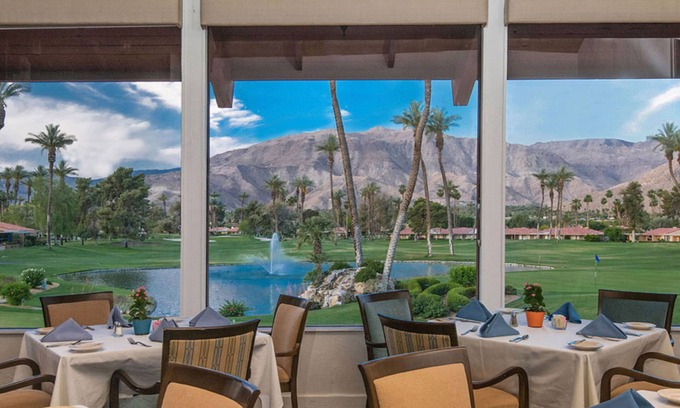 Rancho Mirage Condo | Enjoy a true desert oasis. Golf, tennis, clubhouse and pools in gated community