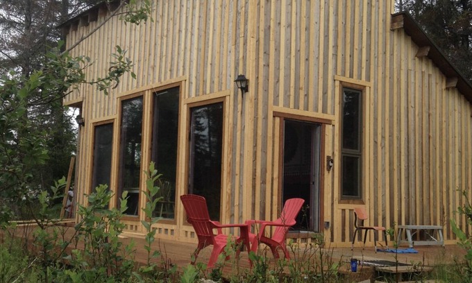 Gustavus Cabin | Enjoy Alaska’s beauty in this large cabin in Glacier Bay national Park.
