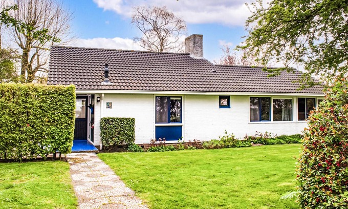 Boornzwaag House | Enjoy an unforgettable time in this vacation home near the water.