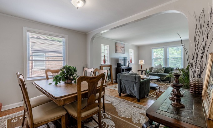 Evanston Apartment | Enjoy Evanston! Slow Down After a Busy Day Sight Seeing - Walking Distance from Public Transportation by AllSet Turnover