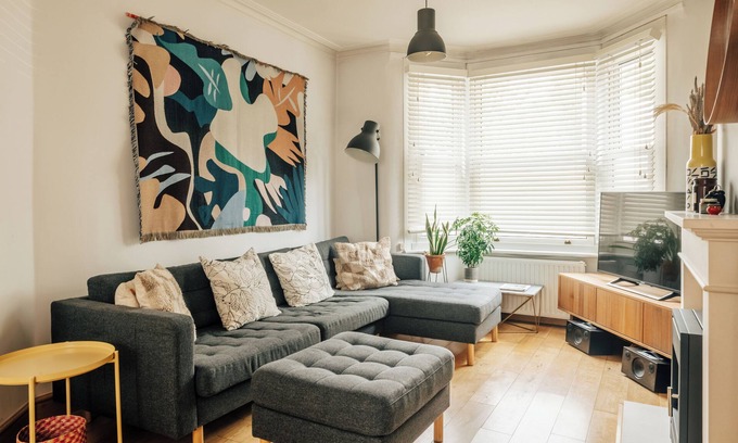 Wood Street House | Enjoy our home with a cute garden near Wood Street, Walthamstow E17