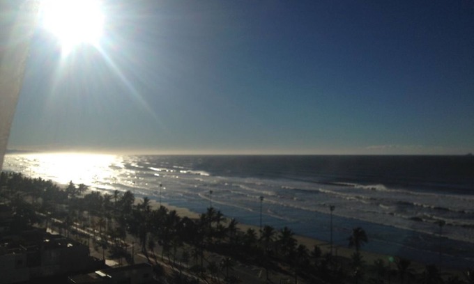 Centro Apartment | Enjoy Peruíbe with the most wonderful view of the coast