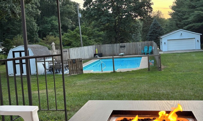 Dowagiac House | Enjoy Pool Thru Sept – Game Room Perfect for Hanging Out & Watching Football