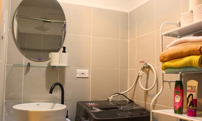 Barangay 76 Condo | Enjoy stunning views, modern comforts, and relaxing atmosphere.
