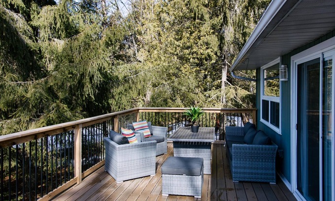 Highlands East Cottage | Enjoy the breathtaking sunsets.