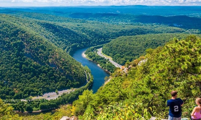 Shawnee On Delaware Resort | Enjoy the fresh air of Pennsylvania's Pocono Mountains!