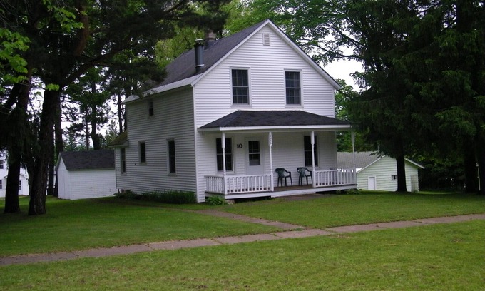 Montreal House | Enjoy the Great Outdoors and Lake Superior