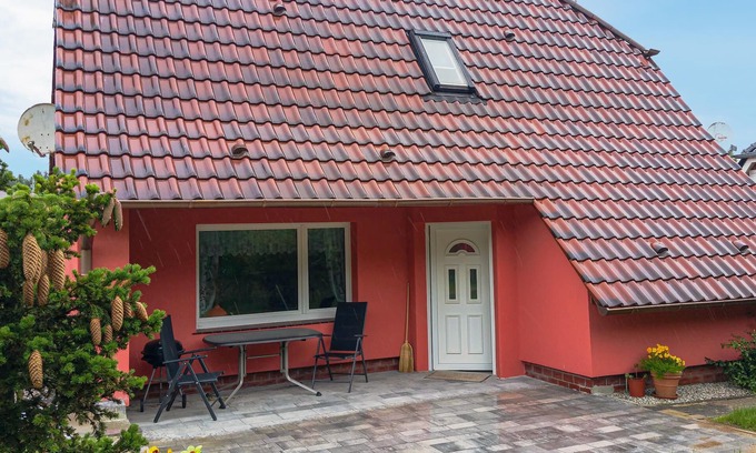Zurow House | Enjoy your vacation in this comfortably furnished vacation home not far from Wismar. The vacation ho