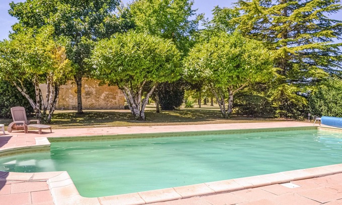 Le Cler House | Enjoy your wonderful holiday home with your loved ones in a peaceful landscape.