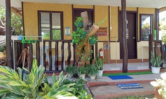 Coron House | Ennas Place