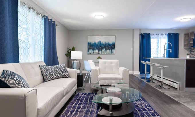 Waterloo Apartment | ENTIRE 2 BEDROOM APARTMENT UPTOWN WATERLOO - e3