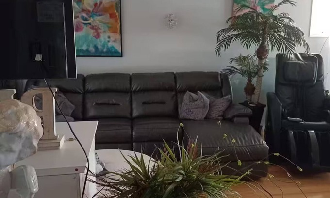 McKenzie Towne House | Entire 2 Floors in South Calgary