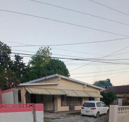 Port Morant House | Entire 3 bedroom house in St Thomas, Jamaica