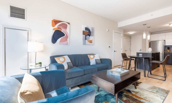 Downtown Apartment | Entire Apt Near Downtown