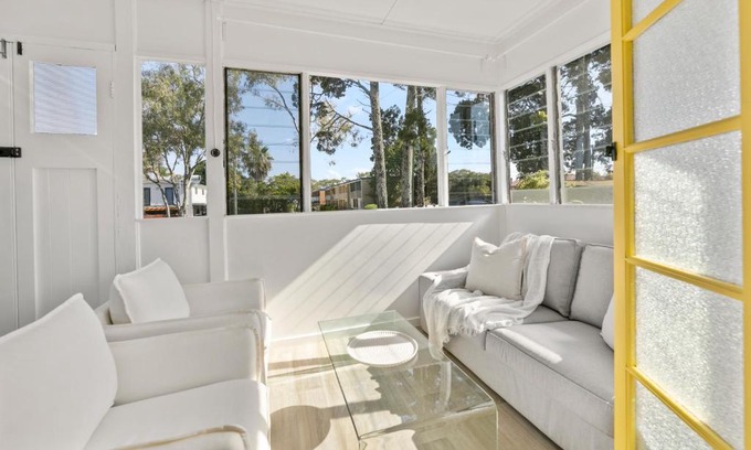 Bongaree House | Entire Beach House on Bribie Island