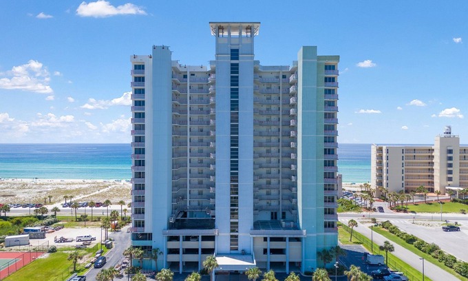 Pensacola Beach Condo | Entire beautiful beach condo on Pensacola Beach!