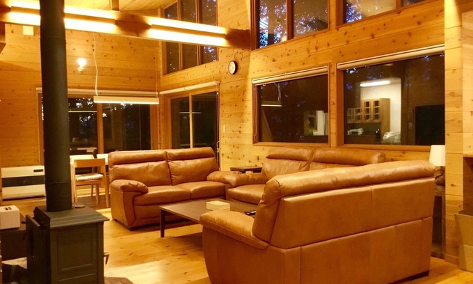 Miyota House | Entire building available Honors Hill 12 H2 /Kitasakugun Nagano