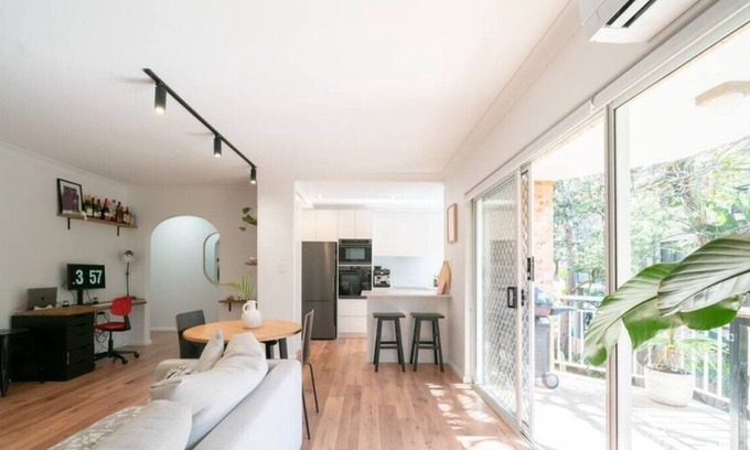 Cronulla Apartment | Entire Coastal Apartment Cronulla