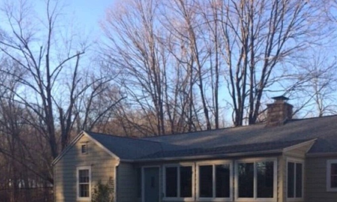 Danbury House | Entire cozy 2 BR home, great location