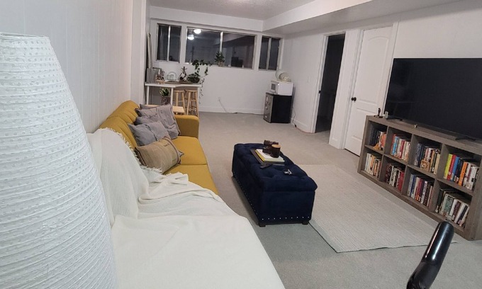Murray House | Entire Cozy Private Basement with two bedrooms
