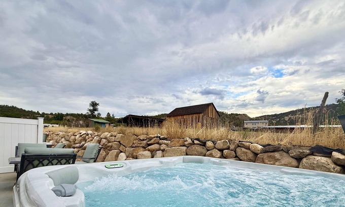 Glendale House | Entire Duplex near Zion with 2 hot tubs, sleeps 9