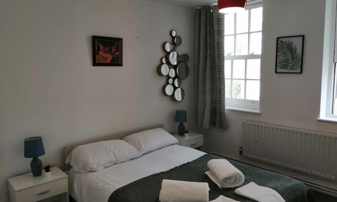 Clerkenwell Apartment | Entire Flat in Kings Cross