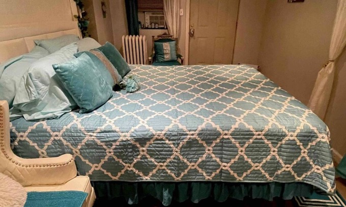 Queens Apartment | Entire Garden Apt. St. Albans Queens Near All