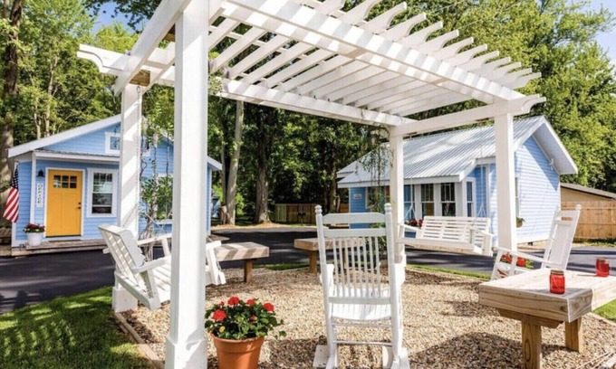 Paw Paw Lake House | Entire home in Coloma, Michigan, United States