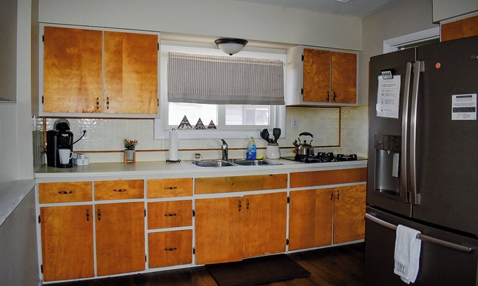 Flat Rock House | Entire home in Flat Rock, Michigan
