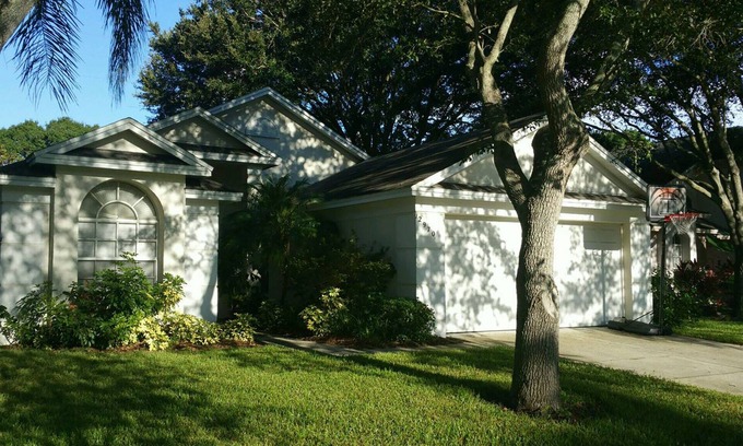 Palm Harbor House | Entire home in Palm Harbor that’s quiet & cozy.